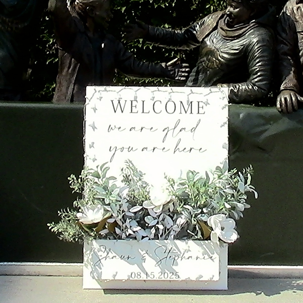 Welcome sign showcasing Shawn and Stephanie
